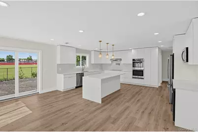 2337 Westley Road, Westbury, NY 11590 - Photo 5