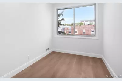 263 Quincy Avenue, Bronx, NY 10465 - Photo 15