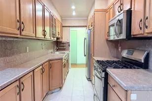 83-30 98th St, Woodhaven, NY 11421 - Photo 3