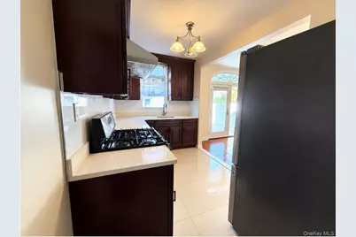 18917 45th Avenue, Flushing, NY 11358 - Photo 3