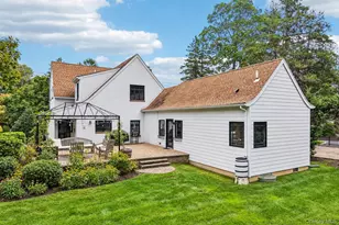 800 Washington Dr, Centerport, NY 11721 - Photo 31