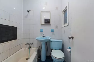 1593 E 48th Street, Brooklyn, NY 11234 - Photo 11