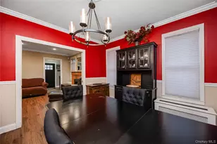 10 York Pl, Williston Park, NY 11596 - Photo 7