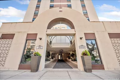 360 Shore Road #3B, Long Beach, NY 11561 - Photo 1