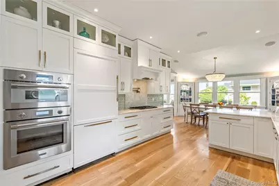 5 Washington Avenue, Bayville, NY 11709 - Photo 9
