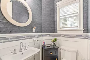 5 Washington Ave, Bayville, NY 11709 - Photo 17