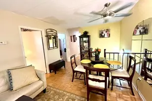 68-09 242nd St, Little Neck, NY 11362 - Photo 15