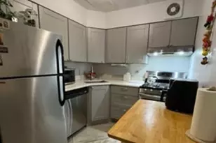 68-09 242nd St, Little Neck, NY 11362 - Photo 3