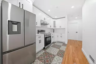 123-24 135th St, Ozone Park, NY 11420 - Photo 9