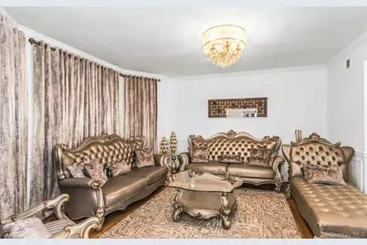 2800 Janet Avenue, North Bellmore, NY 11710 - Photo 3
