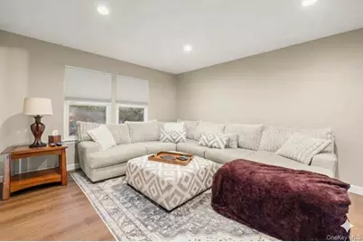 23 Blueberry Lane, Patchogue, NY 11772 - Photo 3
