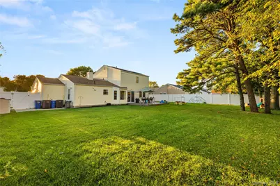 23 Blueberry Lane, Patchogue, NY 11772 - Photo 23