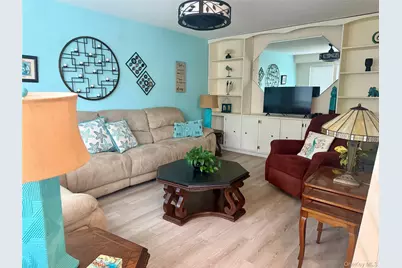 26 Whalers Cove, Babylon, NY 11702 - Photo 9