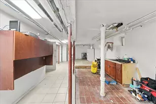 1385 Bronx River Ave, Bronx, NY 10472 - Photo 11