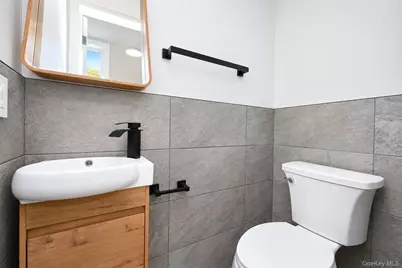 1111 Shore Parkway, Brooklyn, NY 11228 - Photo 29