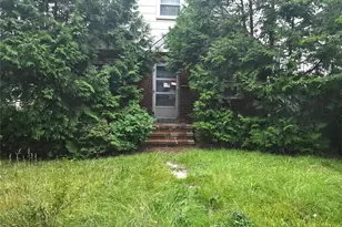 81-16 264th St, Floral Park, NY 11004 - Photo 1