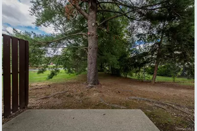 7 Topaz Run, Poughkeepsie, NY 12603 - Photo 29