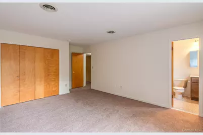 7 Topaz Run, Poughkeepsie, NY 12603 - Photo 23