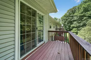 226 Eagleton Dr, Monroe, NY 10950 - Photo 33