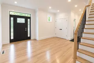 218 W Tyler Ave, Miller Place, NY 11764 - Photo 7