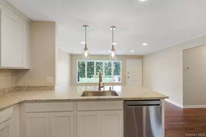 159 Wawayanda Avenue, Middletown, NY 10940 - Photo 11