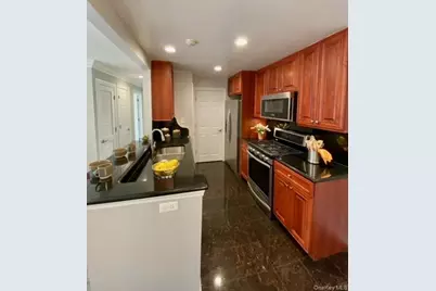 1303 Vista View Drive #1303, Farmingville, NY 11738 - Photo 3