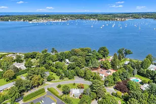 517 E Shore Rd, Great Neck, NY 11024 - Photo 29