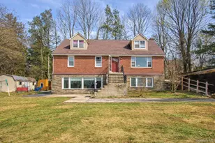 1 Faro Ln, Clintondale, NY 12515 - Photo 3