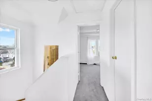 232 Jessamine Ave, Yonkers, NY 10701 - Photo 19