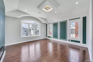 71 Cedar St, Hicksville, NY 11801 - Photo 15