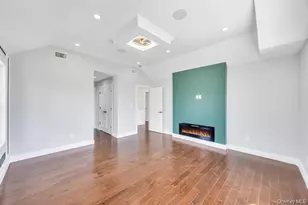 71 Cedar St, Hicksville, NY 11801 - Photo 17