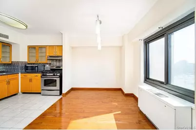 119-49 Union Turnpike #6C, Forest Hills, NY 11375 - Photo 5