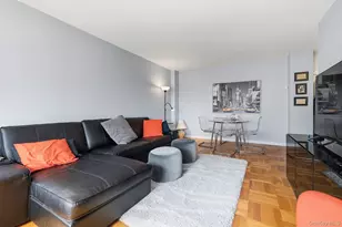 60 Knolls Crescent, Bronx, NY 10463 - Photo 5