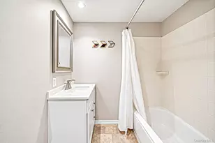 19 Pritchard Crescent, Port Jefferson Station, NY 11776 - Photo 17