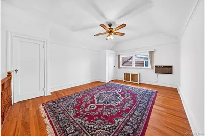 189-33 46th Avenue, Flushing, NY 11358 - Photo 17