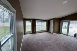 80 Lincoln Ave, Port Jefferson, NY 11776 - Photo 5
