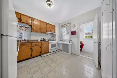 4084 Denman Street, Elmhurst, NY 11373 - Photo 7
