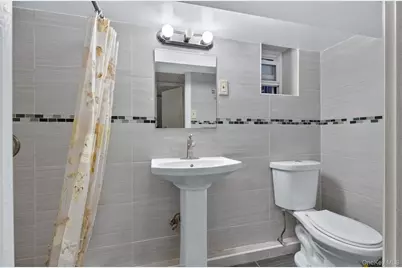 4084 Denman Street, Elmhurst, NY 11373 - Photo 21