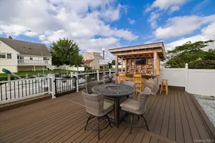 11 W 2nd St, Freeport, NY 11520 - Photo 25