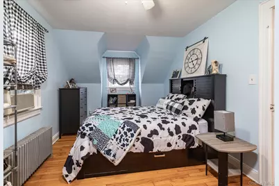 11 W 2nd Street, Freeport, NY 11520 - Photo 19