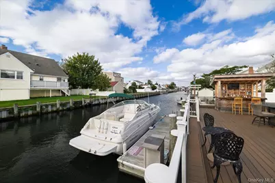 11 W 2nd Street, Freeport, NY 11520 - Photo 29