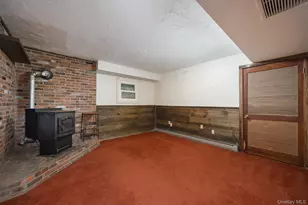 8 Boxwood Ct, Poughkeepsie, NY 12601 - Photo 21
