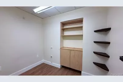 133-36 41st Road #CS8, Flushing, NY 11355 - Photo 7
