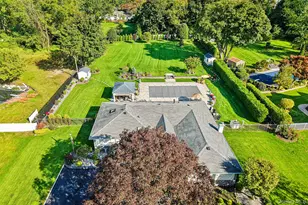 5 Corwin Ct, Dix Hills, NY 11746 - Photo 37