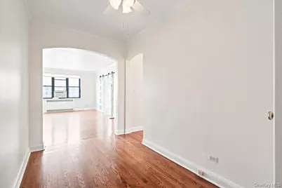 98-120 Queens Boulevard #5/D, Rego Park, NY 11374 - Photo 3