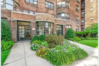 98-120 Queens Boulevard #5/D, Rego Park, NY 11374 - Photo 31