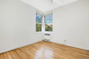 18-40 211th St, Bayside, NY 11360 - Photo 19