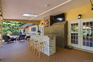 14 Sherwood Gate, Oyster Bay, NY 11771 - Photo 31