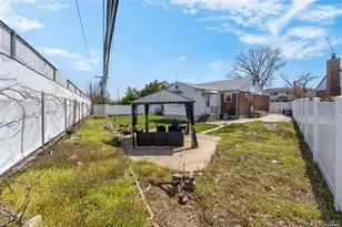 74 Caroline Ave, Elmont, NY 11003 - Photo 17