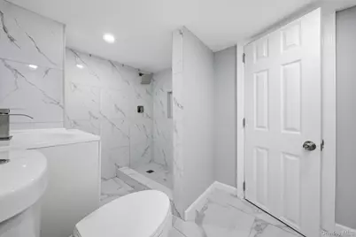 50 Bittermint Street, Islip, NY 11751 - Photo 21